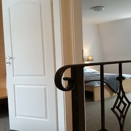 Holiday home Rodzinny Z Ogrodem - Blizej Zdroju *