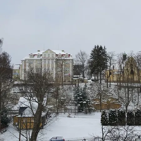 Rodzinny Z Ogrodem - Blizej Zdroju Holiday home Polanica-Zdroj