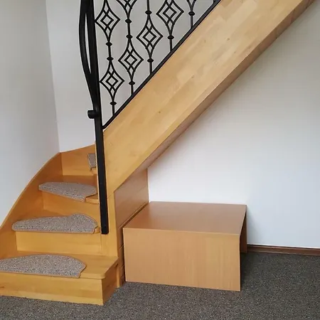 Rodzinny Z Ogrodem - Blizej Zdroju Feriehus Polanica-Zdrój