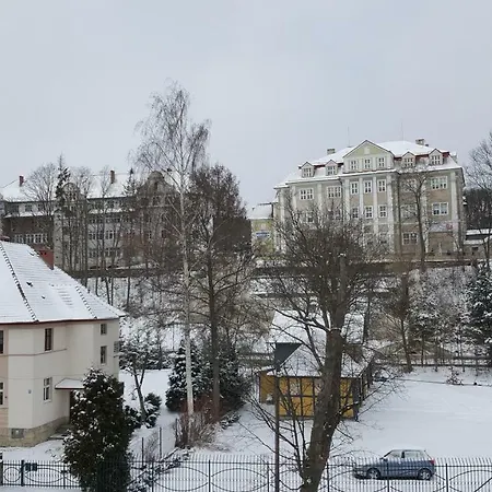 Rodzinny Z Ogrodem - Blizej Zdroju Holiday home