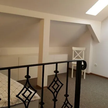 Rodzinny Z Ogrodem - Blizej Zdroju Feriehus Polanica-Zdrój