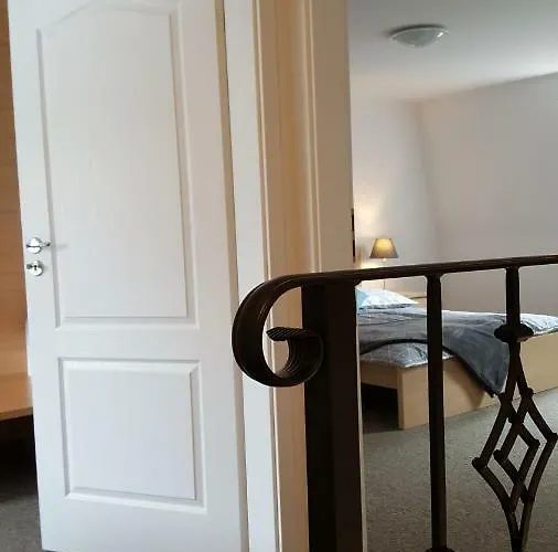 Feriehus Rodzinny Z Ogrodem - Blizej Zdroju *