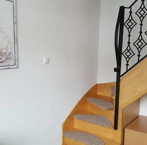 Rodzinny Z Ogrodem - Blizej Zdroju Feriehus *