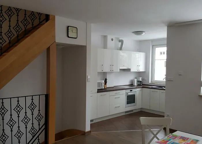 Feriehus Rodzinny Z Ogrodem - Blizej Zdroju *