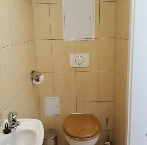 Feriehus Rodzinny Z Ogrodem - Blizej Zdroju Polanica-Zdrój