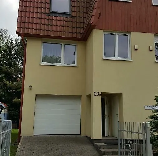 Rodzinny Z Ogrodem - Blizej Zdroju *